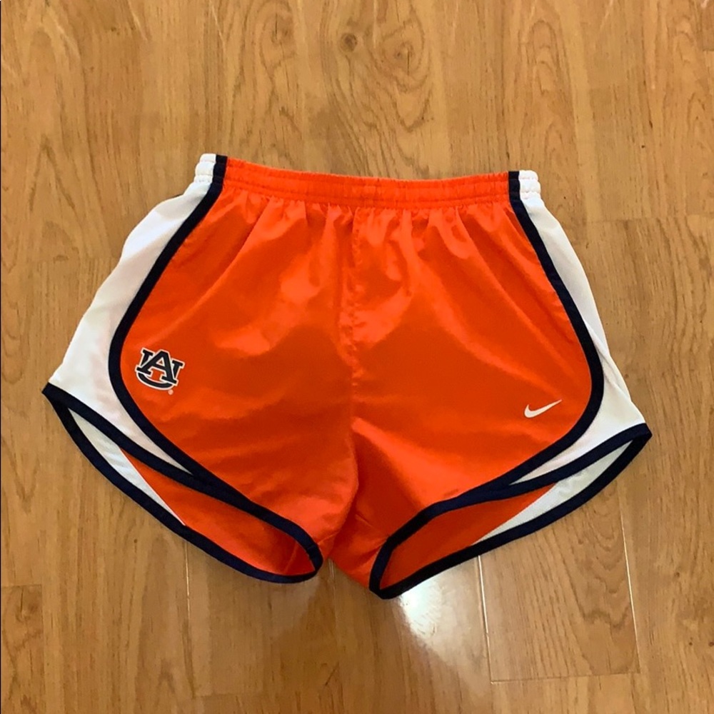 Nike Auburn Women’s tempo shorts 🧡💙